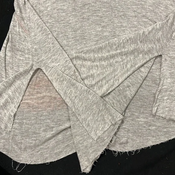 GYPSY DREAMS FRAYED TANK - Picture 14 of 15